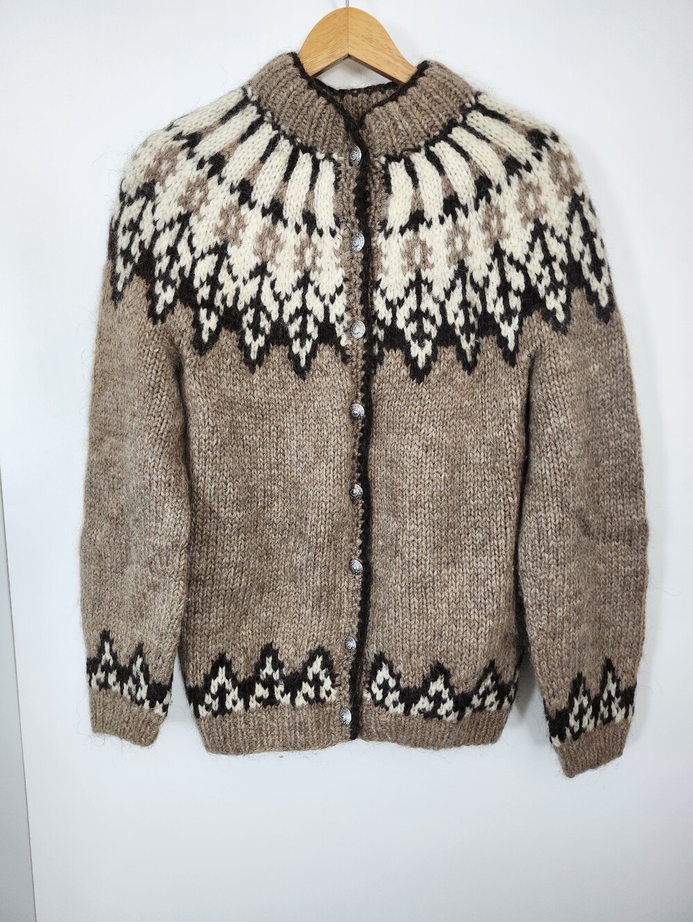 Handmade Cozy Chunky Wool Knit Sweater Scandinavian Hand Knitted Small Cabincore